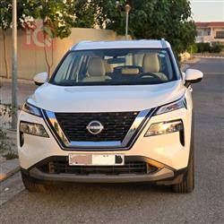 نیسان ئێکس ترەیل